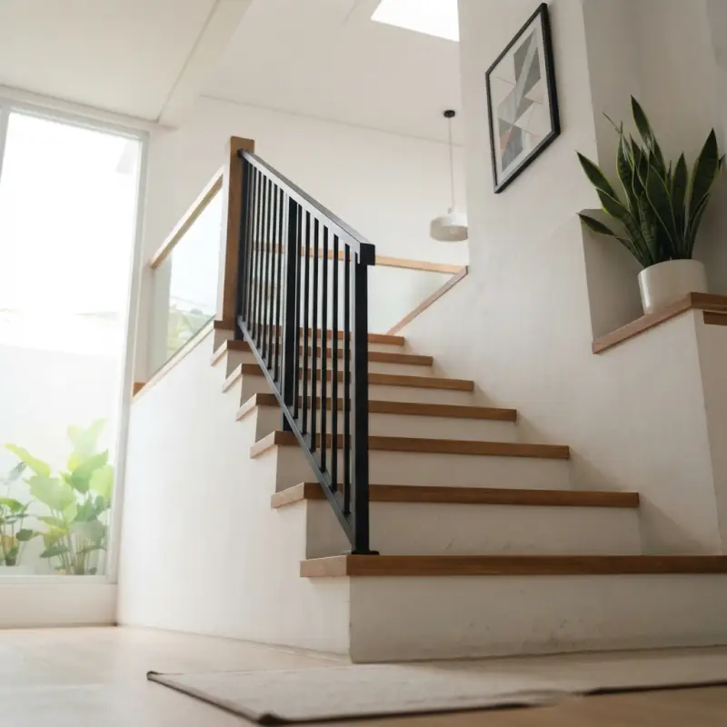 Railing Tangga Besi Hollow Kombinasi Handrail Kayu [3]