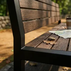 Bangku Taman Rangka Besi Slat Kayu [3]