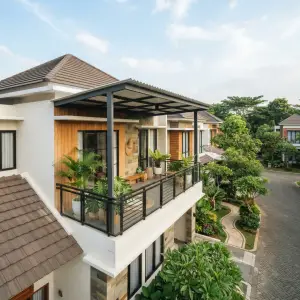 Kanopi Balkon Baja Ringan Atap Gelombang Gaya Tropis Modern [3]