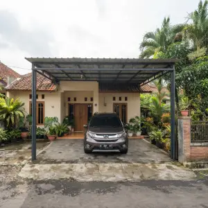 Kanopi Carport Rangka Baja Profil Kotak Atap Gelombang