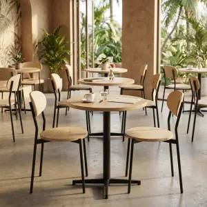 Kursi Cafe Rangka Besi Sandaran Oval Dudukan Kayu [2]