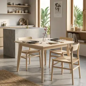 Meja Makan Kayu Solid Gaya Scandinavian