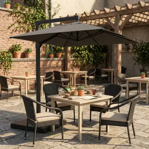 Payung Kantilever Outdoor Area Cafe & Restoran