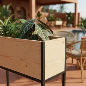Planter Box Kayu Besi Minimalis untuk Cafe dan Restoran [3]