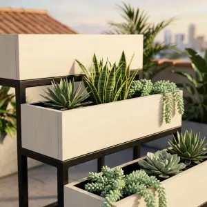 Planter Box Susun Tiga Tingkat Rangka Besi [3]
