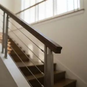 Railing Tangga Wire Rope Stainless dengan Handrail Kayu Solid [3]