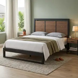 Tempat Tidur Besi Kayu Gaya Industrial [4]