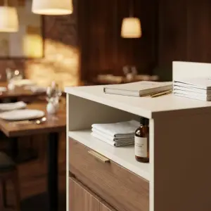 Waiter Station Restoran Kayu Walnut dan Panel Putih [3]